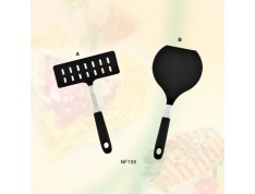 KITCHEN UTENSILS