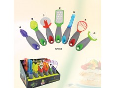 KITCHEN UTENSILS